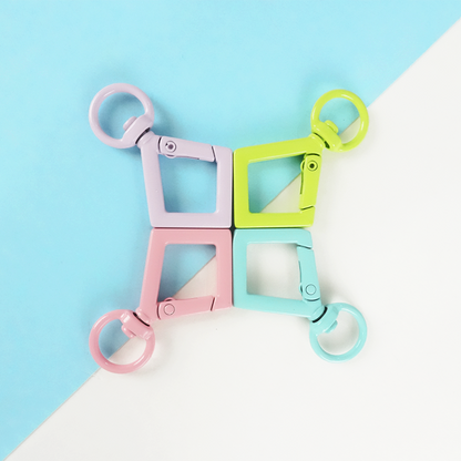 Candy-Colored Diamond Spring Buckle - Alloy Carabiner Keychain