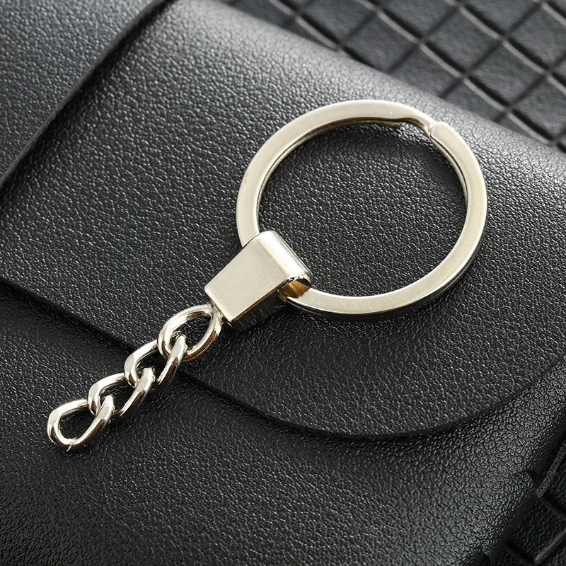 Bold 30MM Flat Ring Box Carabiner Fashionable Metal Pendant Keychain